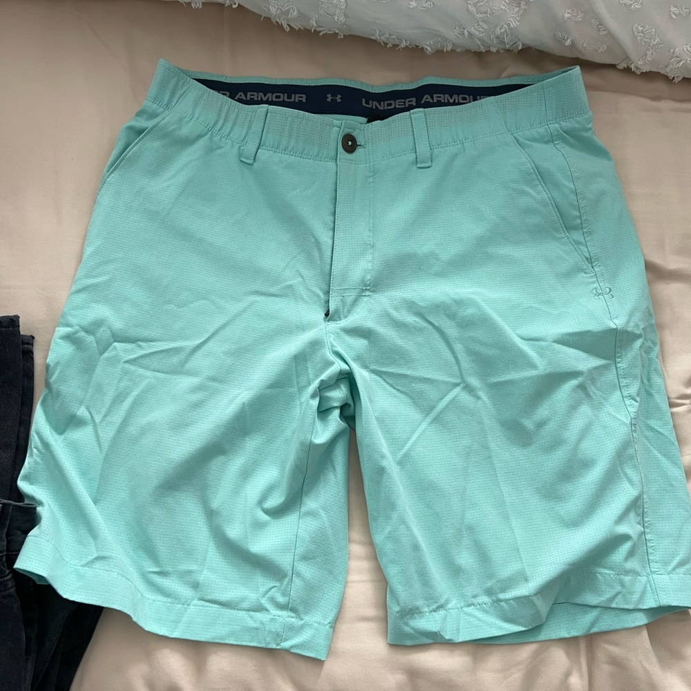 Under Armour Men's Light Blue Athletic Shorts